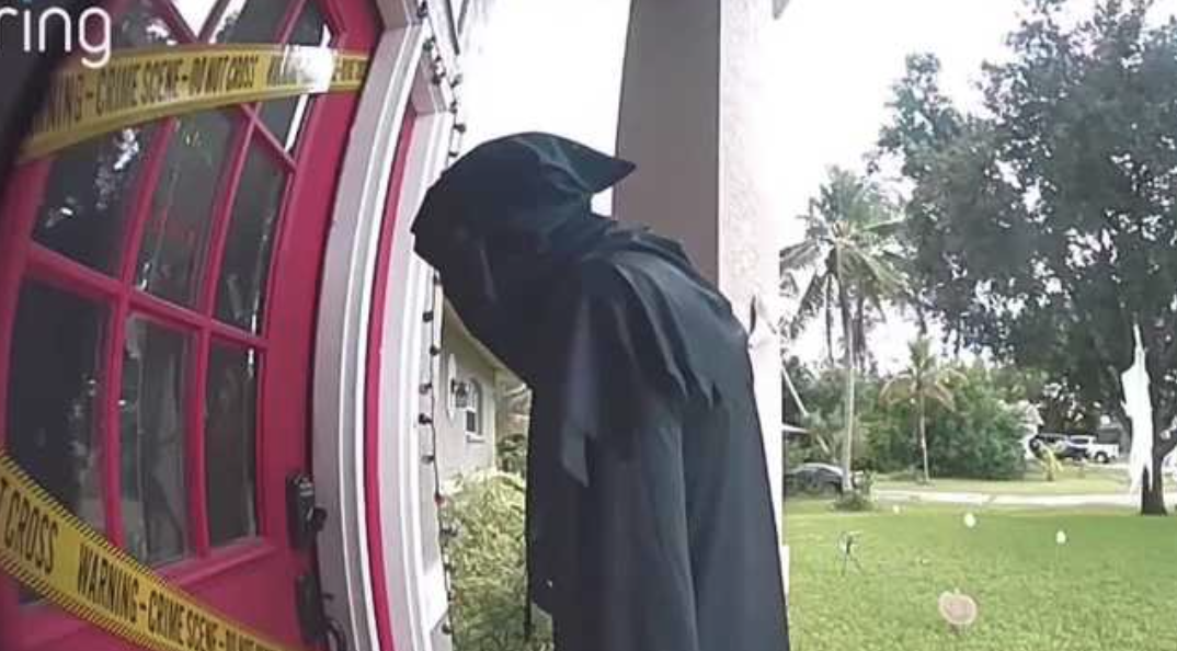 Child dressed as Grim Reaper startles Florida neighbors — Shorewood Community news